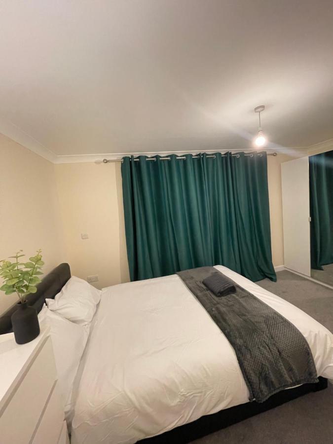 Relaxing Double Rooms In A Beautiful House ايبسويتش المظهر الخارجي الصورة