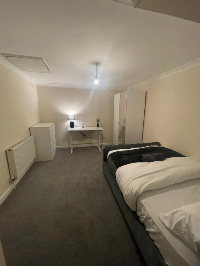 Relaxing Double Rooms In A Beautiful House ايبسويتش المظهر الخارجي الصورة