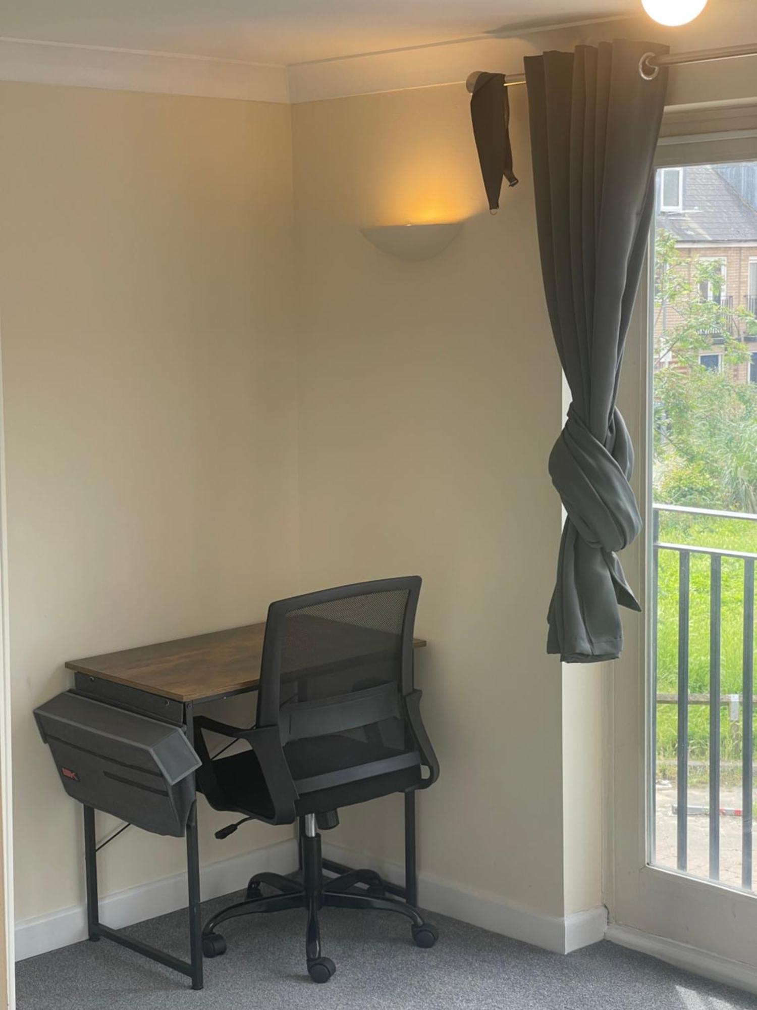 Relaxing Double Rooms In A Beautiful House ايبسويتش المظهر الخارجي الصورة